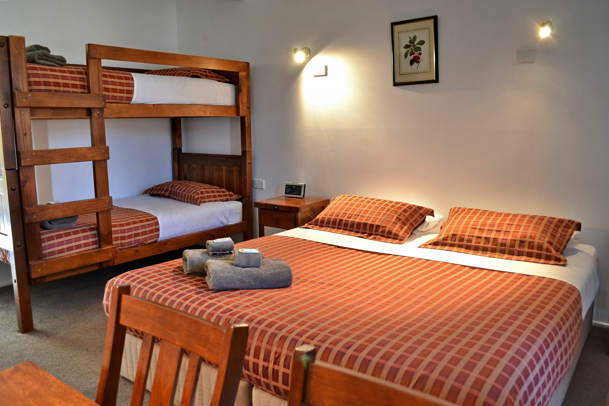 Delatite Apartments - Timbertop And Fir Merrijig Luaran gambar